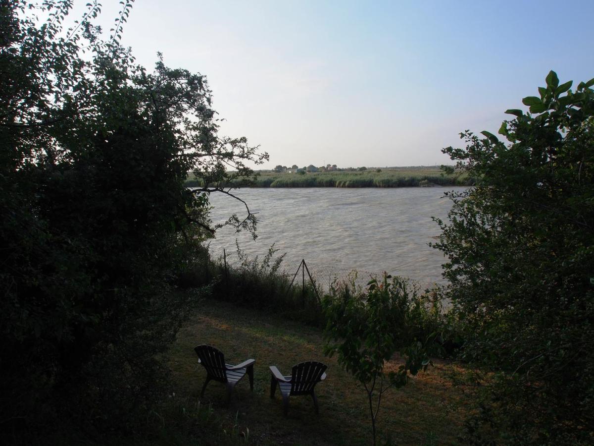 La Charentine Bed & Breakfast Echillais Bagian luar foto